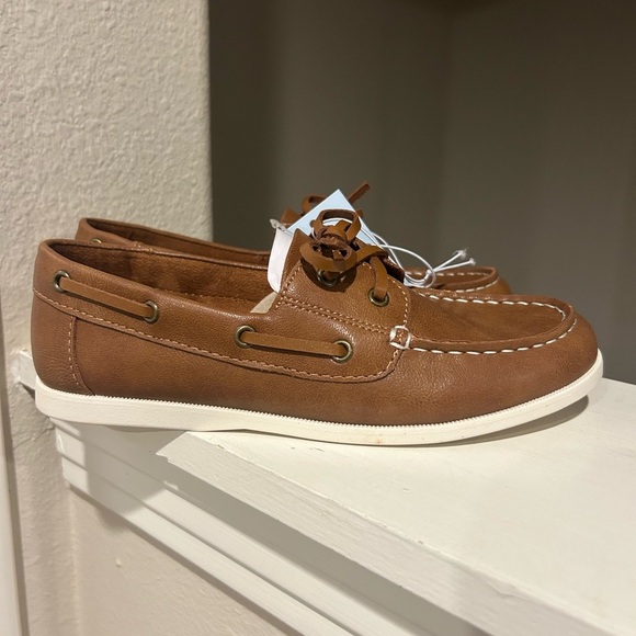 Cat And Jack - Children's Tan Faux Leather Loafers Easton Shoes Youth Size 4Y - Picture 2 of 10